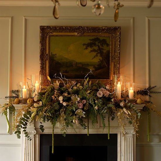 How to Decorate a Mantelpiece for Christmas | Tradesmen.ie